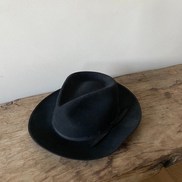 Stetson Distressed Stratoliner | Poshmark